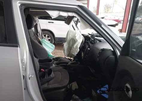 2016 Kia Soul z USA, uszkodzony, nr VIN KNDJN2A26G7821705